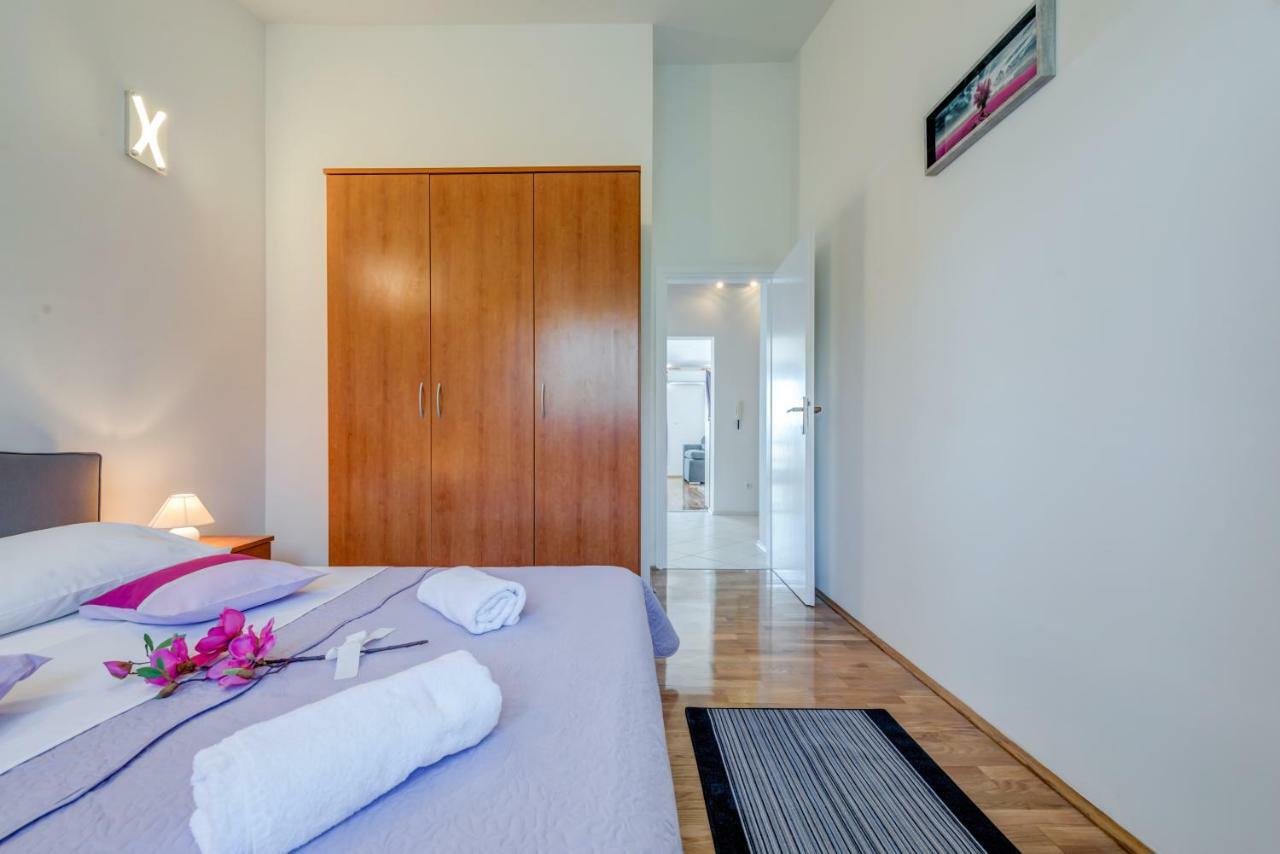 Apartment Ana สปลิท ภายนอก รูปภาพ