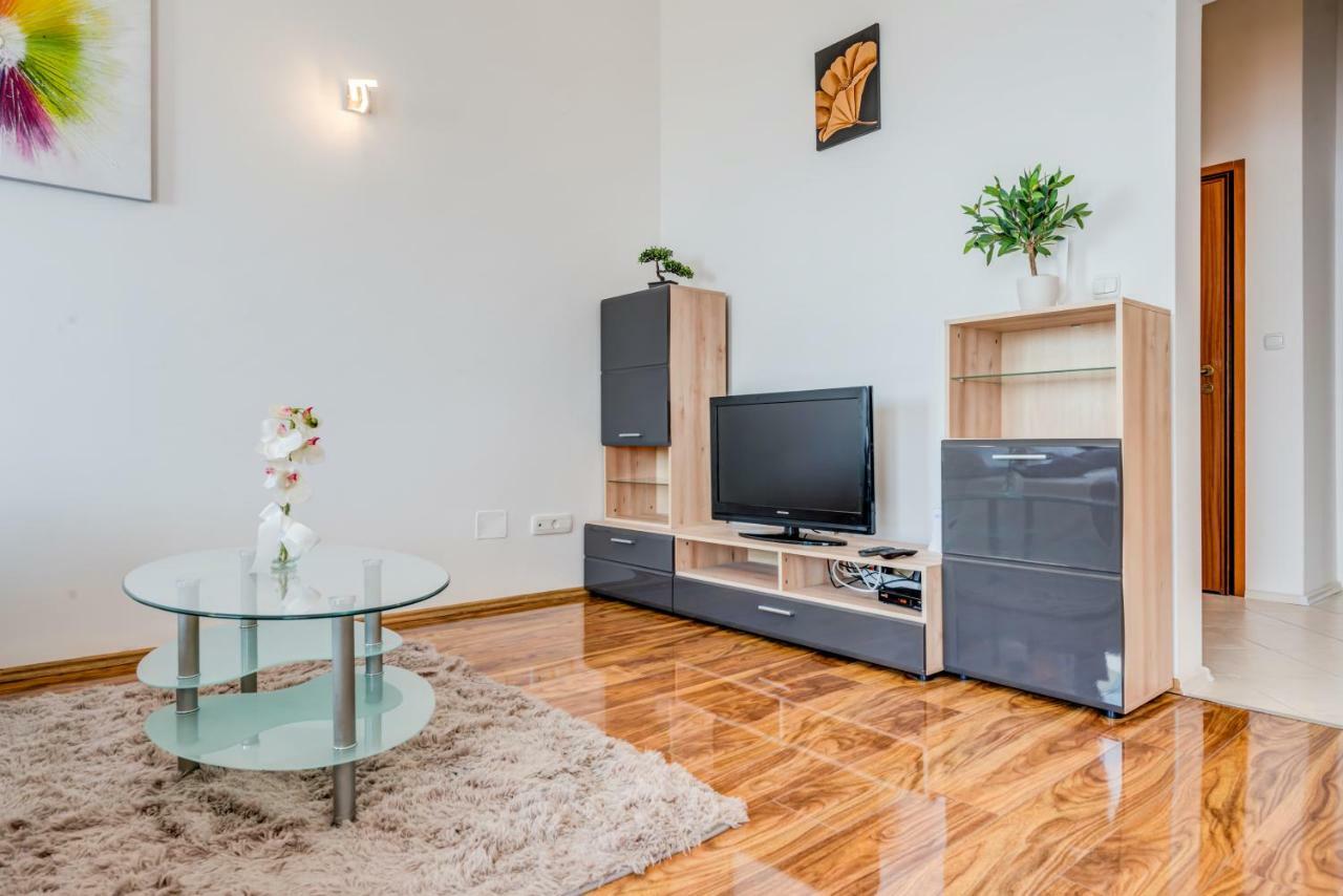 Apartment Ana สปลิท ภายนอก รูปภาพ